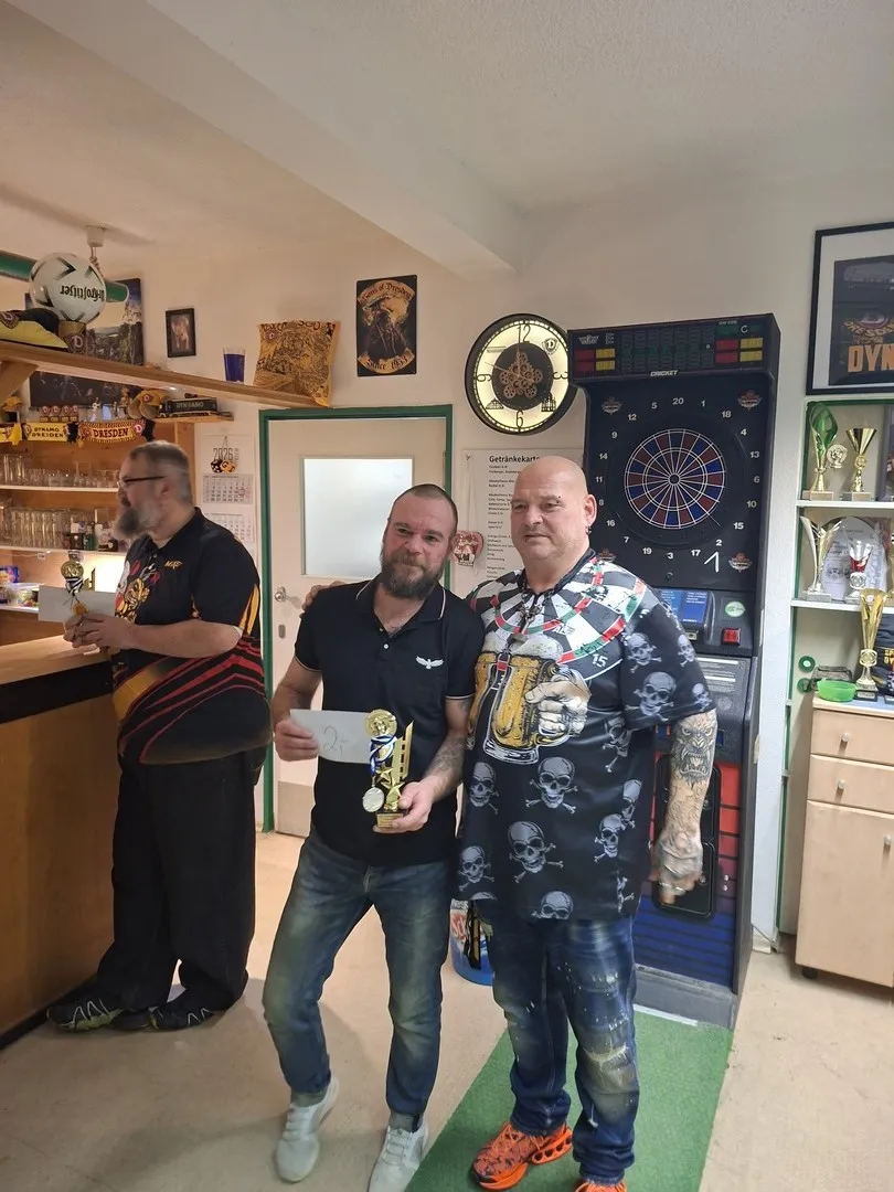 Sportgaststätte SV Grün-Weiß Pirna - Gebäude Vorderansicht