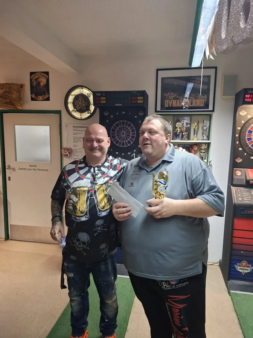 Sportgaststätte SV Grün-Weiß Pirna - Gebäude Vorderansicht
